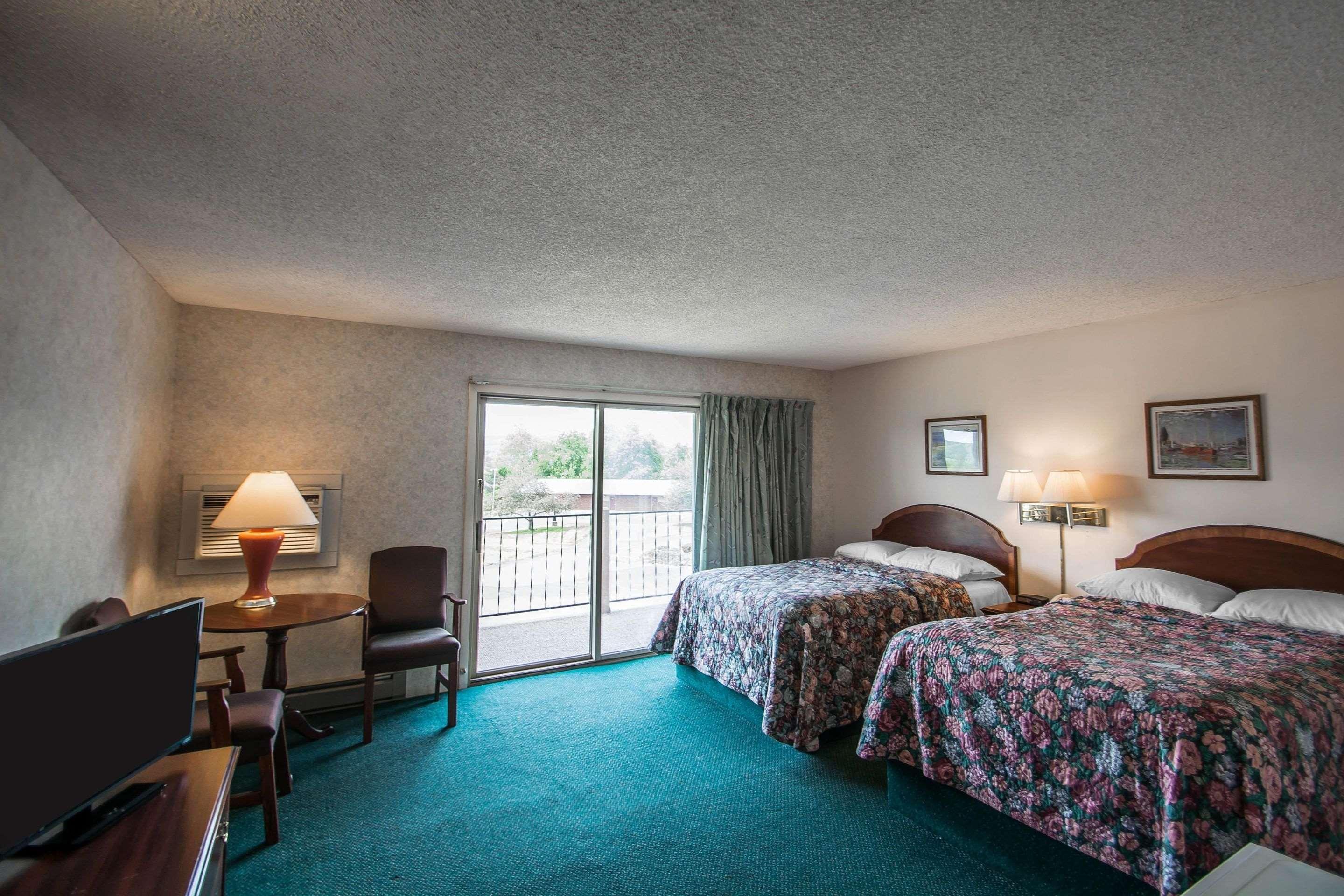 Econo Lodge Hornell Екстер'єр фото