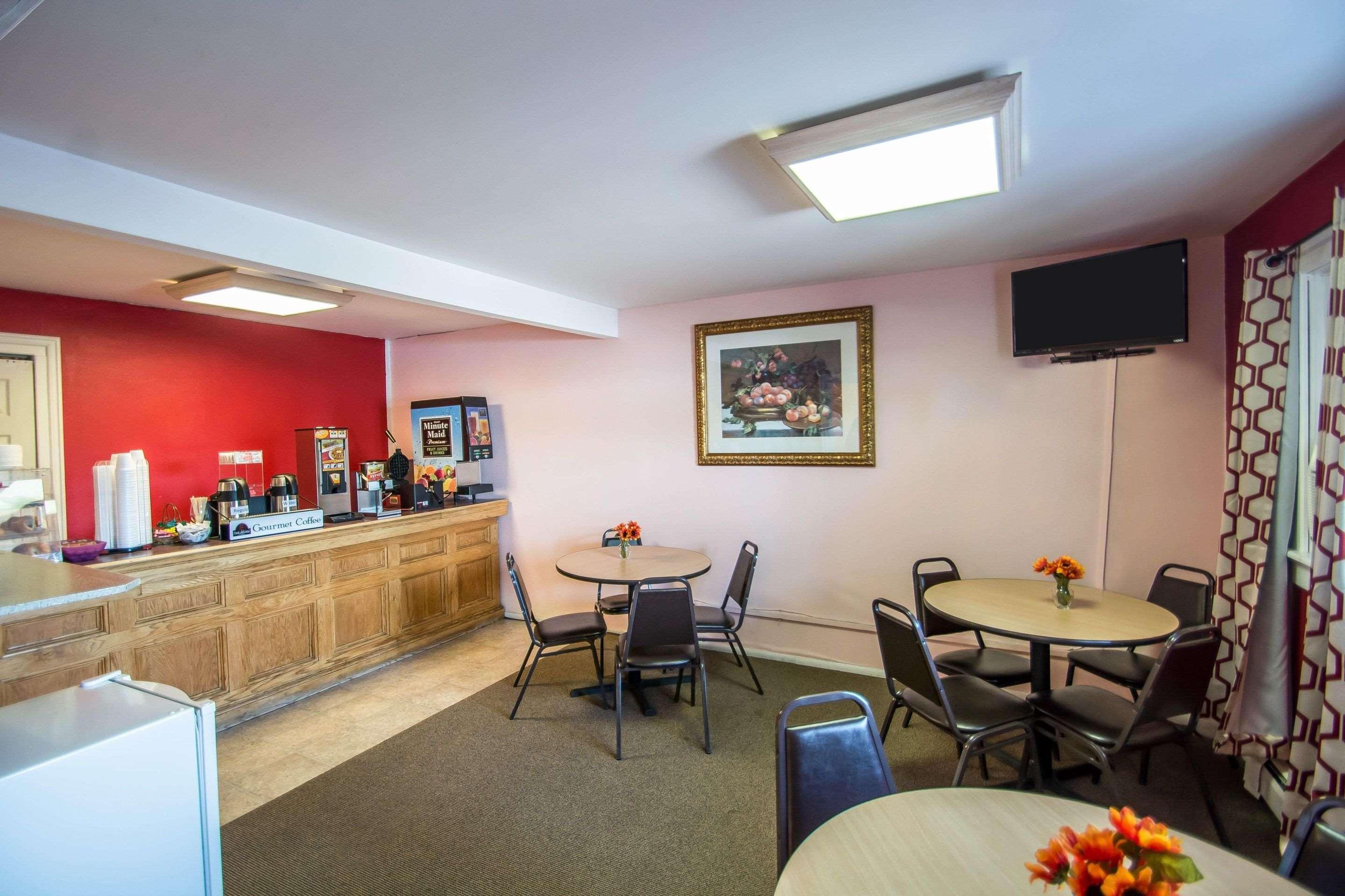 Econo Lodge Hornell Екстер'єр фото